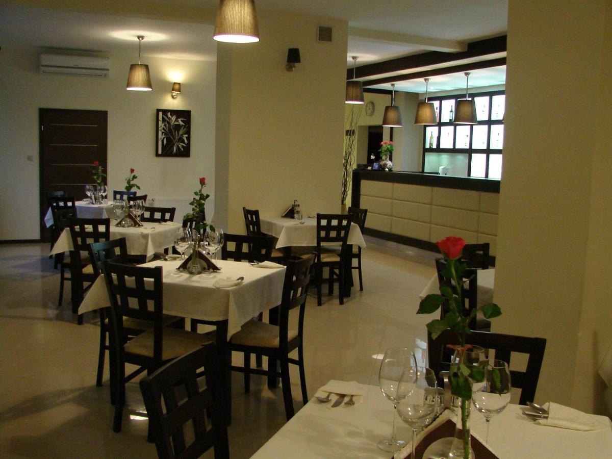 Restauracja Applause Hotell Ludwin Exteriör bild